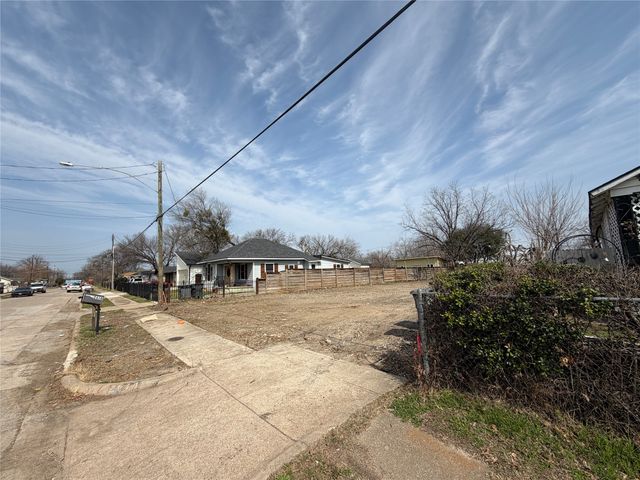 2610 Ingersoll Street, Dallas, TX 75212