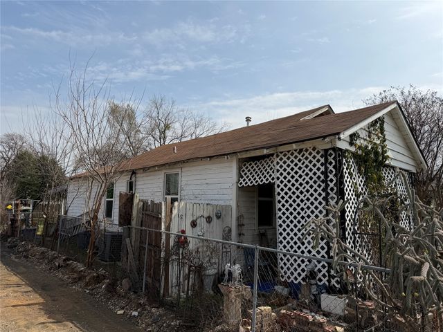 2610 Ingersoll Street, Dallas, TX 75212