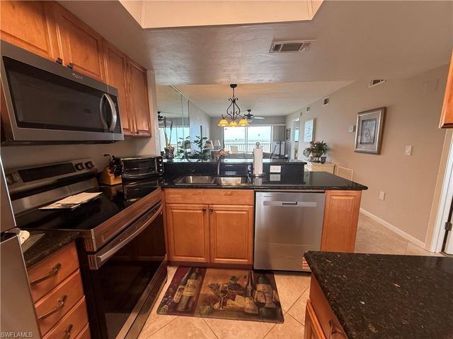 8350 Estero BLVD 323, Fort Myers Beach, FL 33931