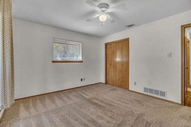 1009 Kings Canyon Court, Grapevine, TX 76051