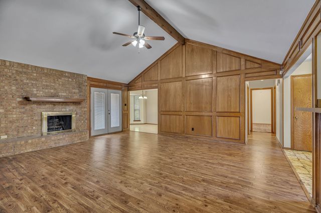 1009 Kings Canyon Court, Grapevine, TX 76051
