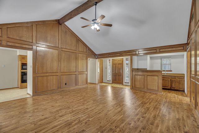 1009 Kings Canyon Court, Grapevine, TX 76051