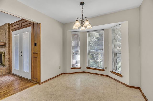 1009 Kings Canyon Court, Grapevine, TX 76051