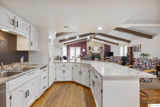 8316 Webster Street, Omaha, NE 68114