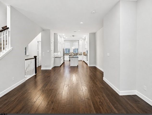 1367 Branchwood Place, Dallas, TX 75215