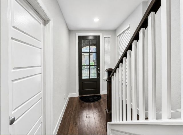 1367 Branchwood Place, Dallas, TX 75215