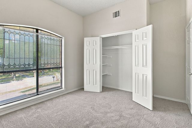 1300 Tierra Calle, Carrollton, TX 75006