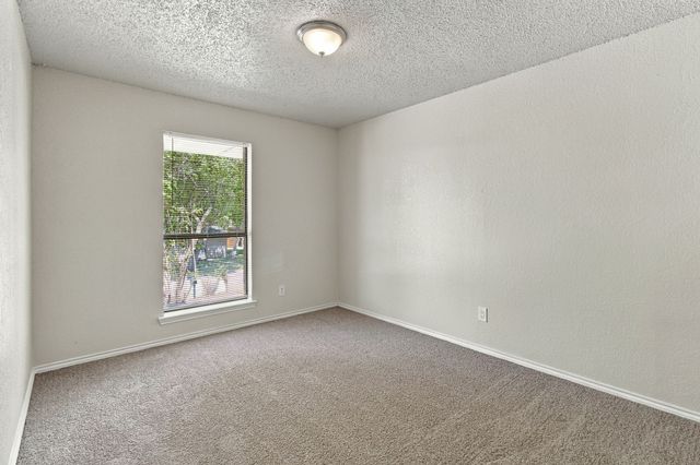 1300 Tierra Calle, Carrollton, TX 75006