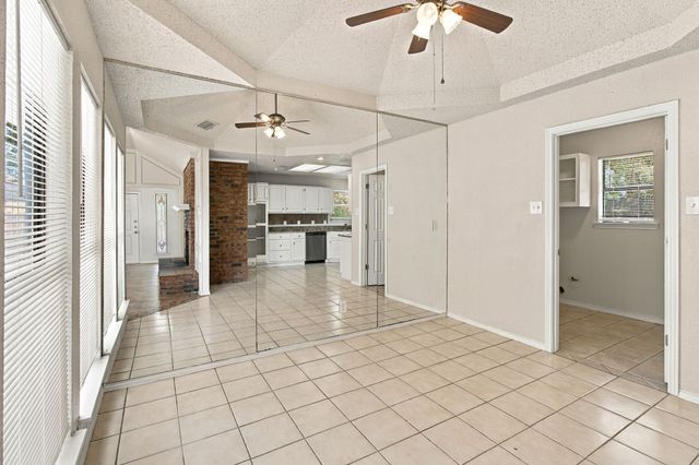 1300 Tierra Calle, Carrollton, TX 75006
