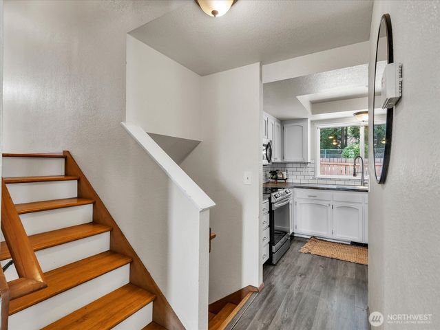 1191 NE Taftson Street, Oak Harbor, WA 98277