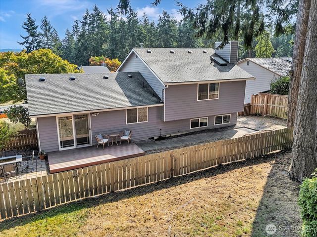 1191 NE Taftson Street, Oak Harbor, WA 98277