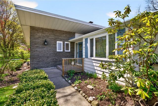 755 Corwin Rd, Brighton, NY 14610