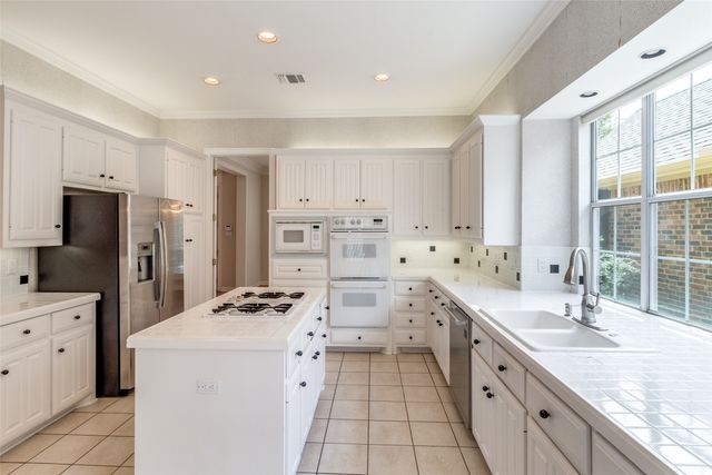 8607 Cherry Hill Drive, Dallas, TX 75243