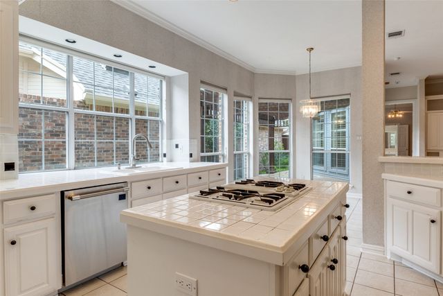 8607 Cherry Hill Drive, Dallas, TX 75243