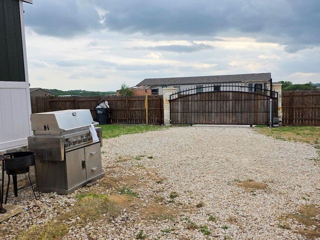 1100 Rustler PASS, Kyle, TX 78640