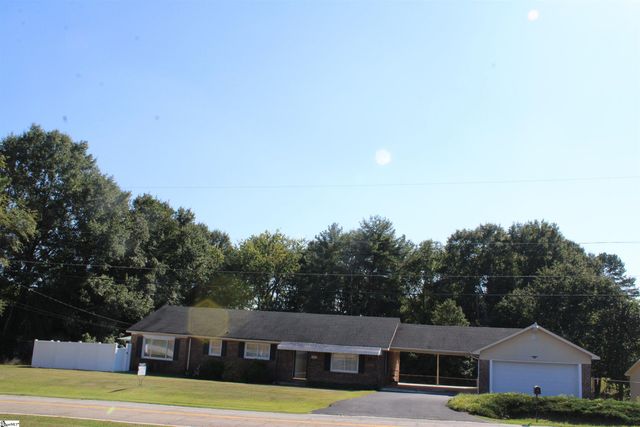1285 Springdale Road, Cowpens, SC 29330