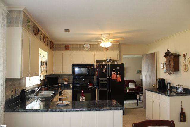 1285 Springdale Road, Cowpens, SC 29330