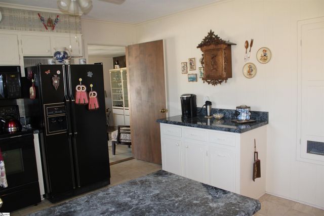 1285 Springdale Road, Cowpens, SC 29330