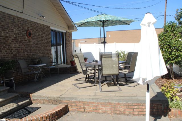 1285 Springdale Road, Cowpens, SC 29330