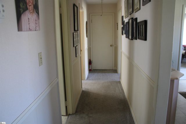 1285 Springdale Road, Cowpens, SC 29330