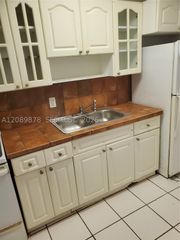 1230 NE 139th St 207, North Miami, FL 33161