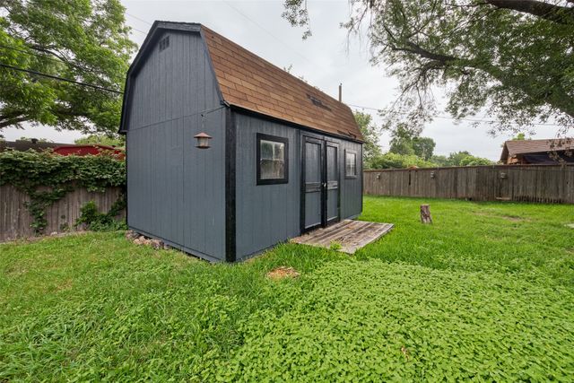 2105 Cottie Lane, Arlington, TX 76010