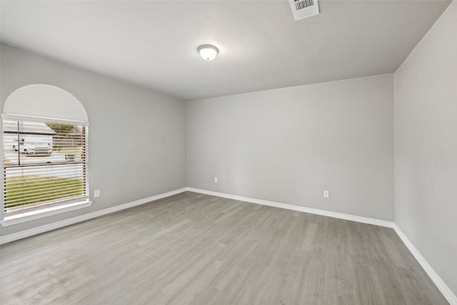 2105 Cottie Lane, Arlington, TX 76010