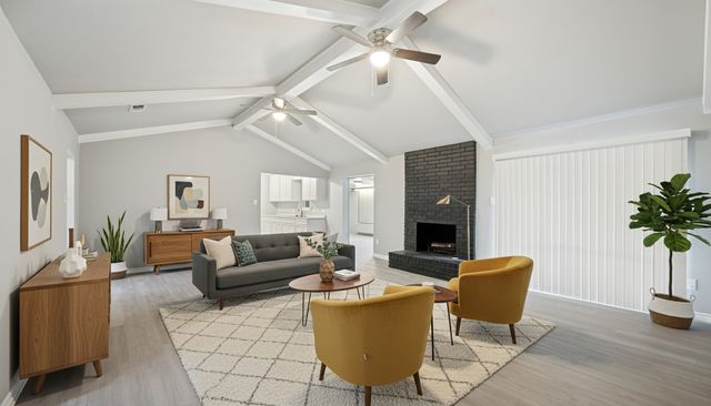 2105 Cottie Lane, Arlington, TX 76010