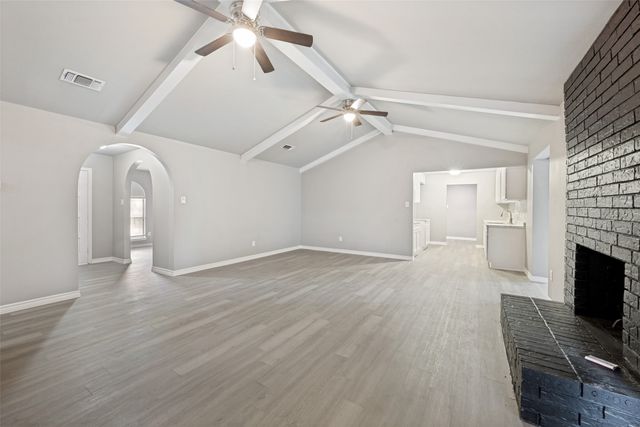 2105 Cottie Lane, Arlington, TX 76010
