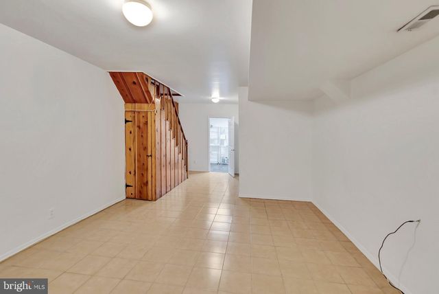 1214 W 40TH ST W, Baltimore, MD 21211