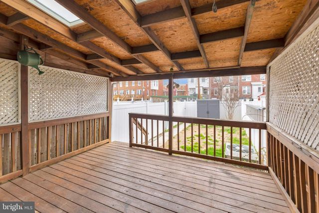 1214 W 40TH ST W, Baltimore, MD 21211