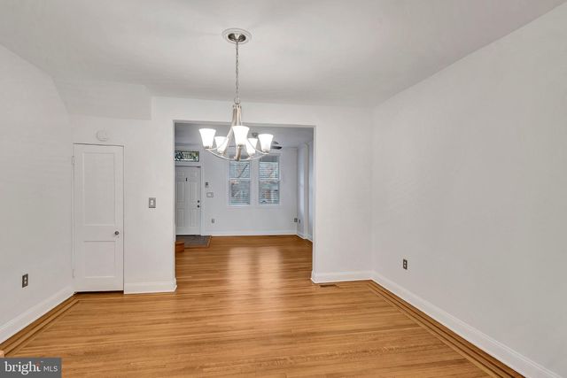 1214 W 40TH ST W, Baltimore, MD 21211