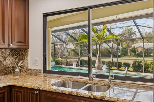 2194 PINNACLE CIRCLE N, Palm Harbor, FL 34684