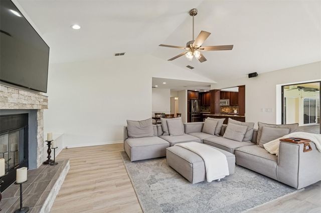 2194 PINNACLE CIRCLE N, Palm Harbor, FL 34684