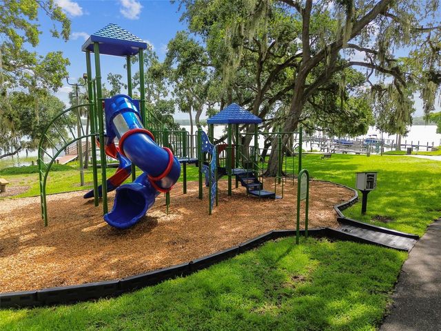 2194 PINNACLE CIRCLE N, Palm Harbor, FL 34684