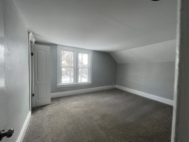 306 N Pleasant Street, Jackson, MI 49202