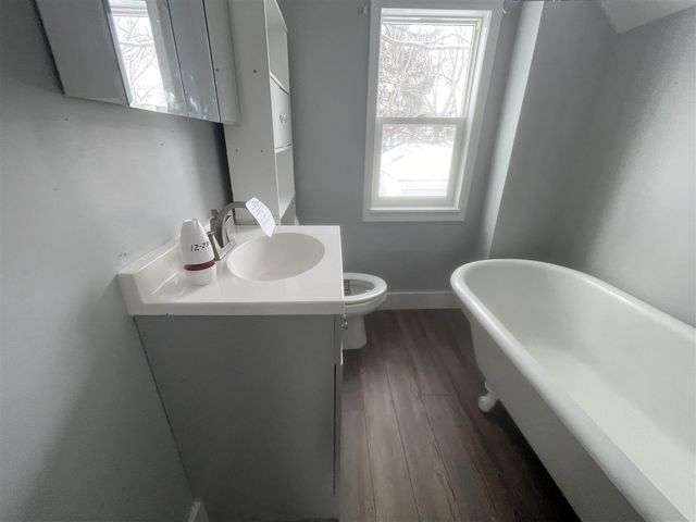 306 N Pleasant Street, Jackson, MI 49202