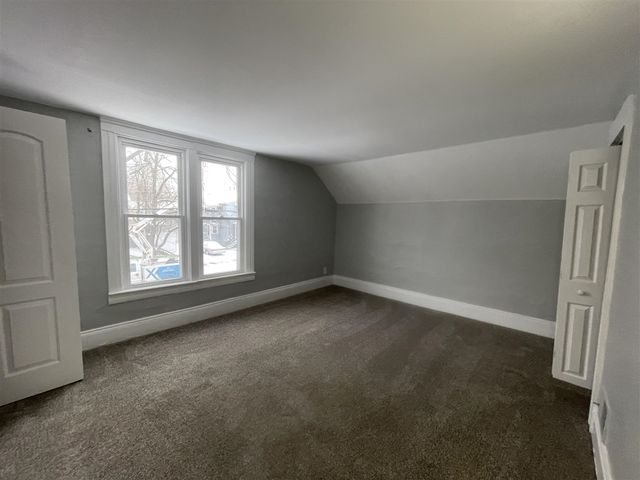 306 N Pleasant Street, Jackson, MI 49202