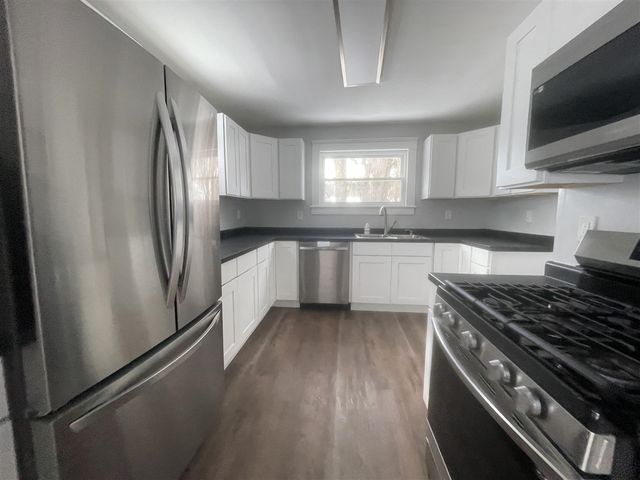 306 N Pleasant Street, Jackson, MI 49202