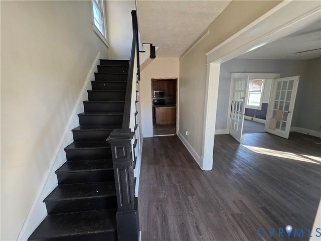 703 Hamilton Ave, Colonial Heights, VA 23834