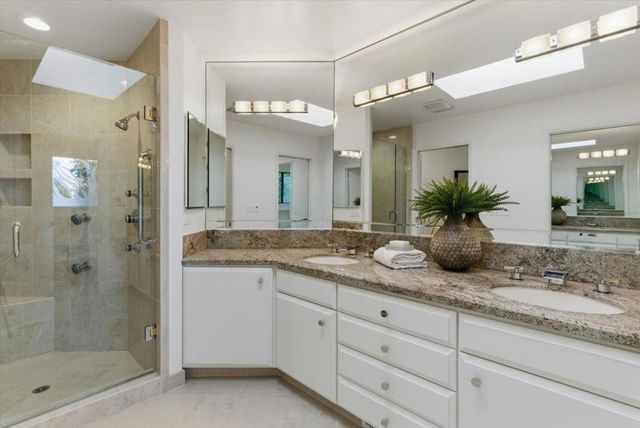 27000 Appaloosa Way, Los Altos Hills, CA 94022