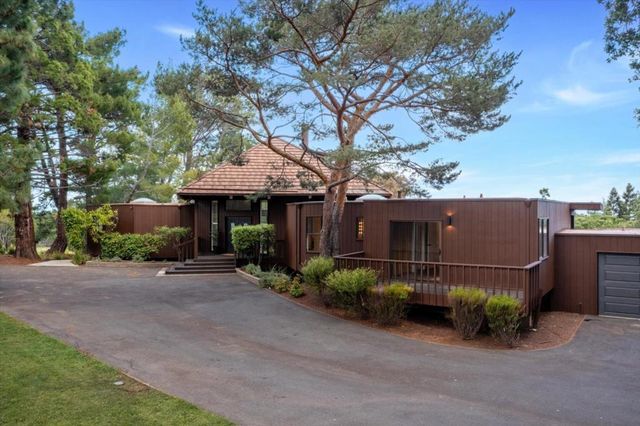 27000 Appaloosa Way, Los Altos Hills, CA 94022