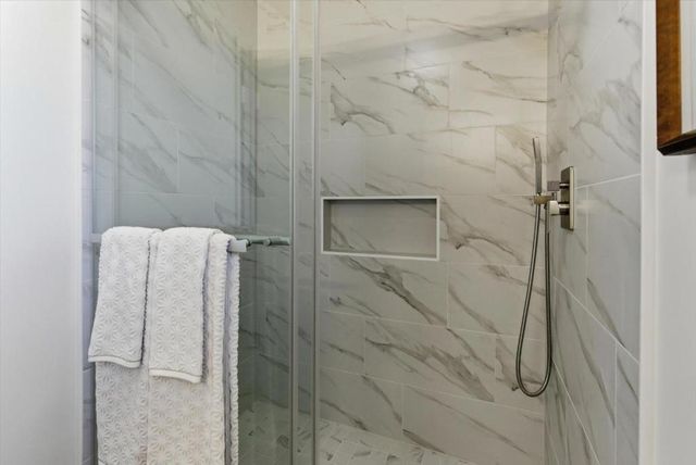 27000 Appaloosa Way, Los Altos Hills, CA 94022