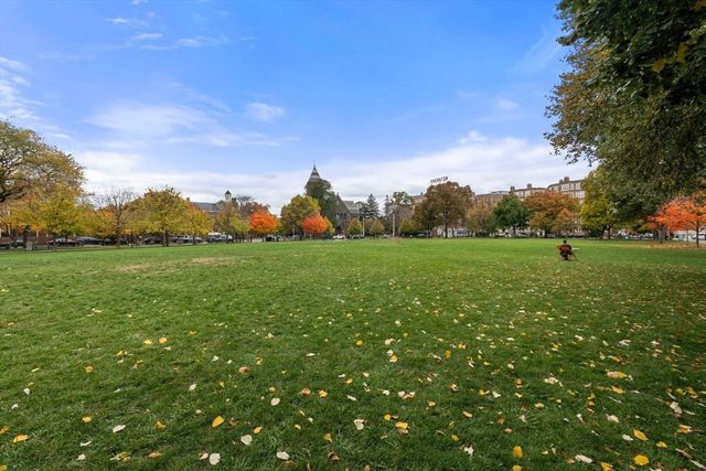 50 Follen St 109, Cambridge, MA 02138