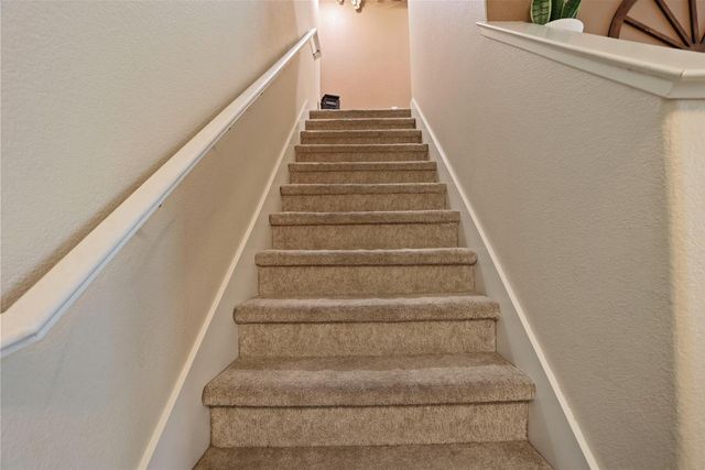 7910 Walerga Rd #203, Antelope, CA 95843