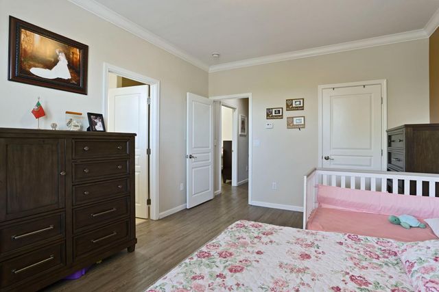 7910 Walerga Rd #203, Antelope, CA 95843