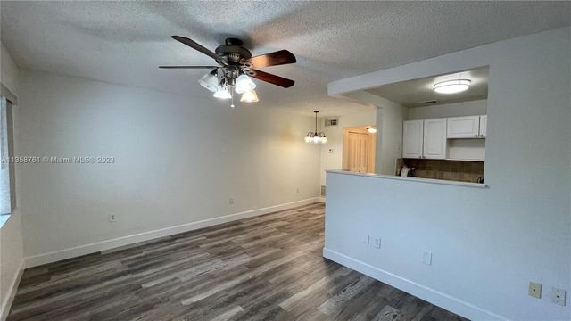 2878 Donnelly Drive 204, Atlantis, FL 33462