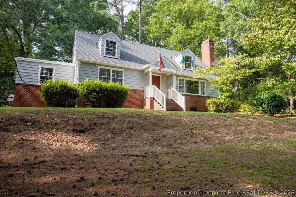 2718 Morganton Road, Fayetteville, NC 28303