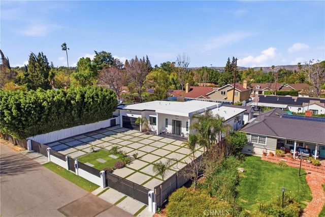 23143 Leonora, Woodland Hills, CA 91367
