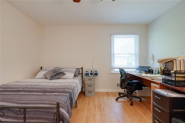3916 S Grant Avenue, Independence, MO 64055